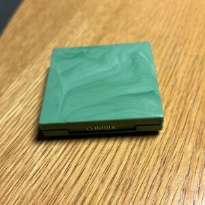 Clinique continuous coverage concealer VINTAGE Compact SPF 20 Very Fair 01‎ NEW